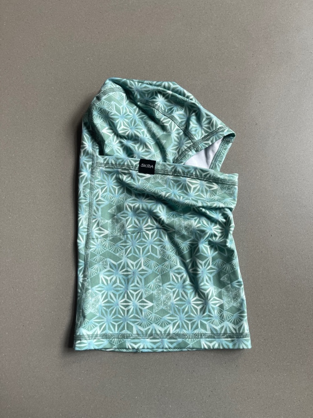 Skida Geometric Balaclava in Sage Blue